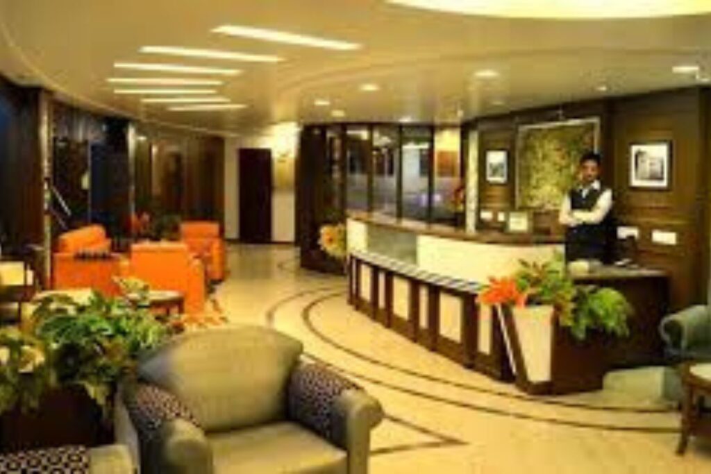 How to reach Oyo 24525 Hotel Country Lodge Himachal Pradesh oyo 24525 hotel country lodge