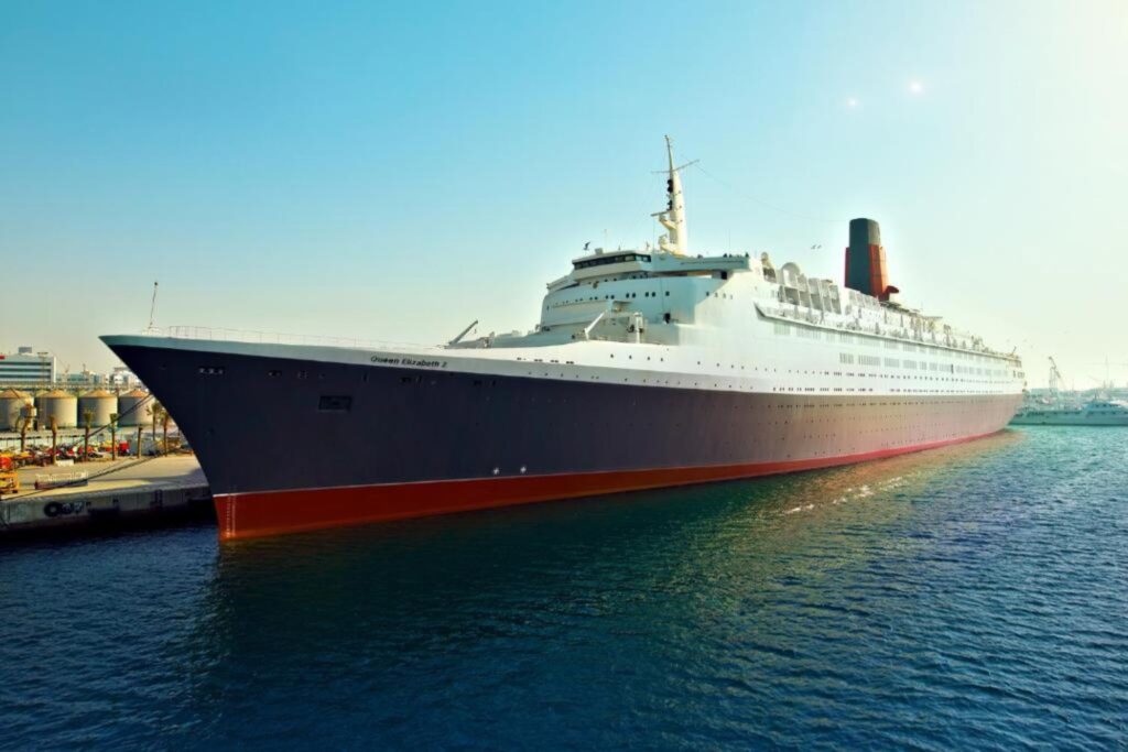 How to reach Queen Elizabeth 2 Dubai queen elizabeth 2 dubai