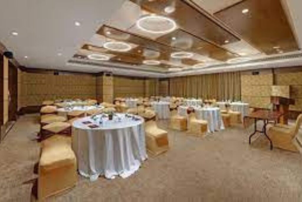 How to reach Uk 27 Hotel Belgaum In Karnataka uk 27