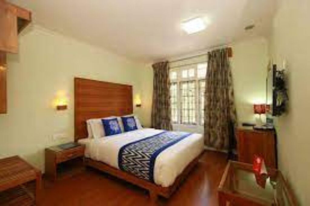 How to reach 2 Star Hotels In Munnar 2 star hotels in munnar