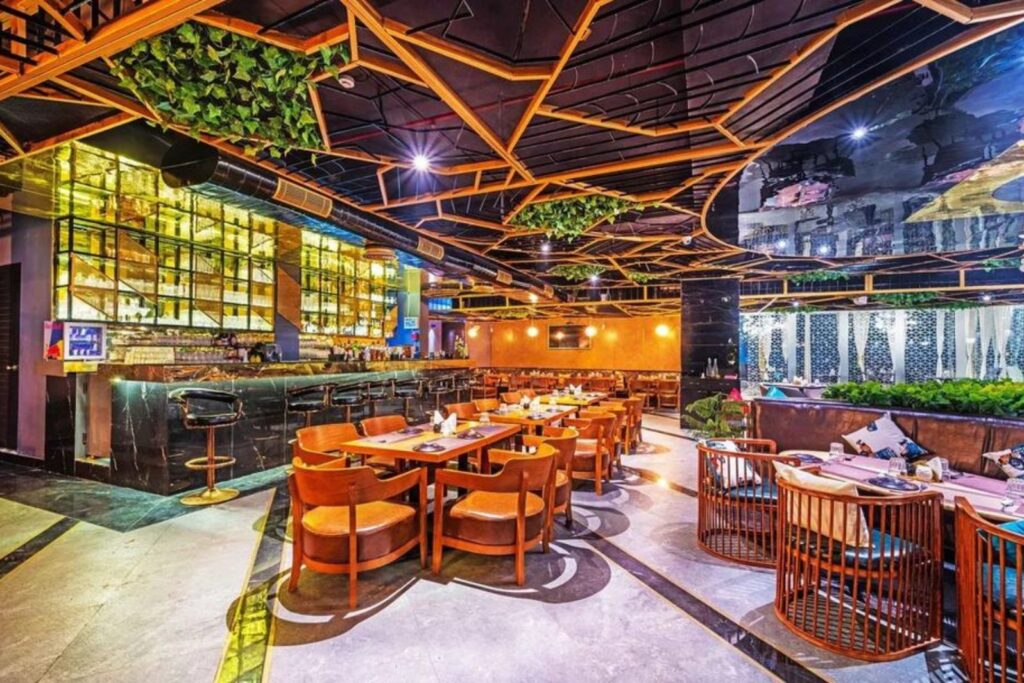 How to reach F24 7 Cafe Tajganj f24 7 cafe