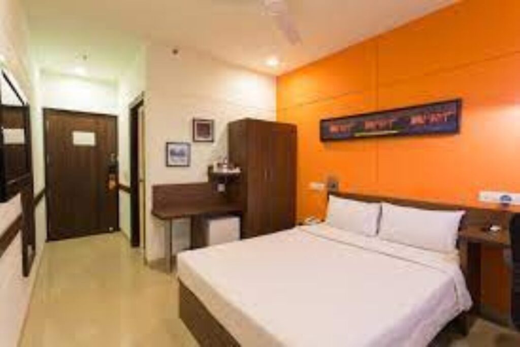 ginger hotel noida sector 62