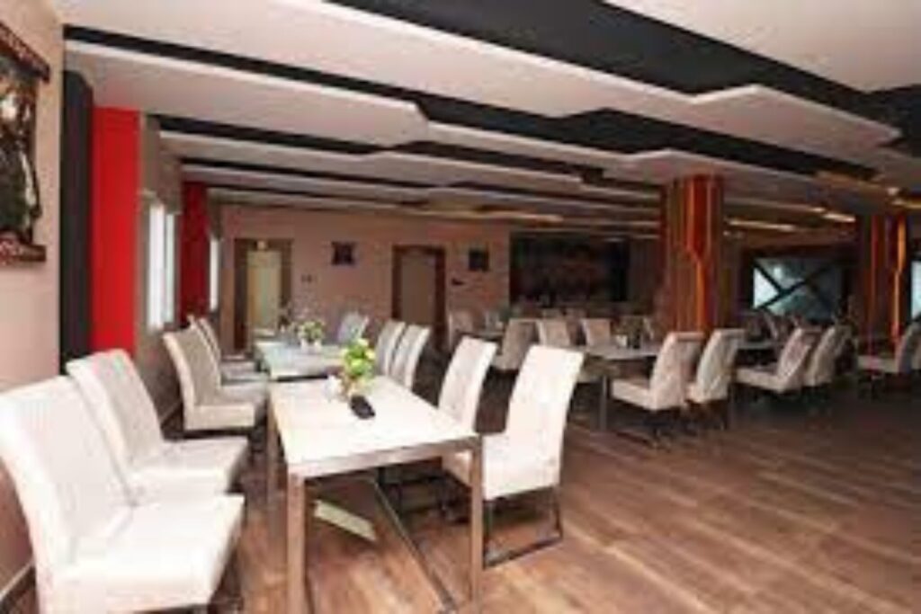 How to reach Oyo 28645 Nirmalya Plaza Haldiapadar oyo 28645 nirmalya plaza Haldiapadar