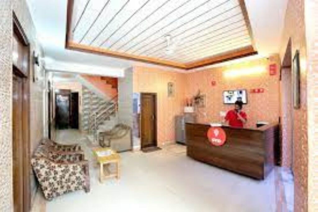 How to reach Oyo 9229 Gmg Hotel Chandigarh oyo 9229 gmg hotel