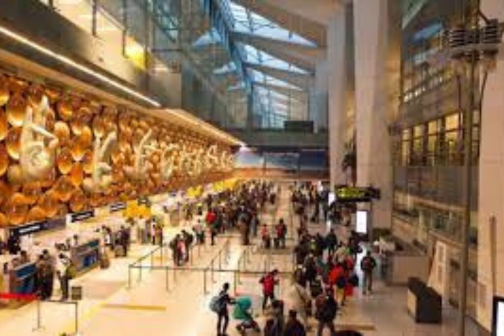 terminal 2 metro station