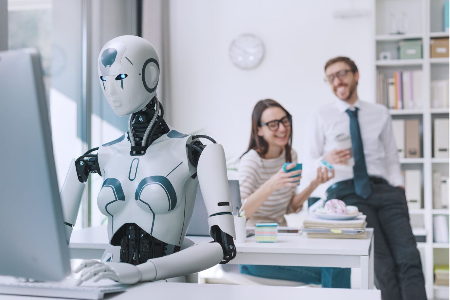 Top 10 Free AI Tools for Beginners in 2025 - Menchester Magazine