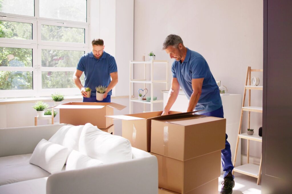 Why Pune Residents Prefer Professional Packers and Movers for Every Move?